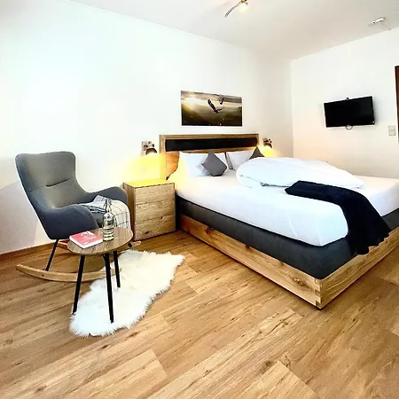 Zirbenhof * インナークレームス