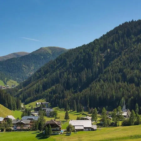 Zirbenhof *
