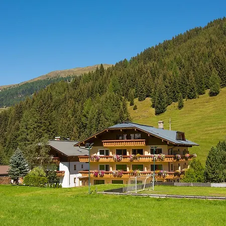 Inn Zirbenhof