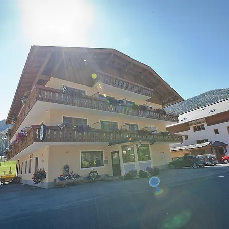 Zirbenhof インナークレームス