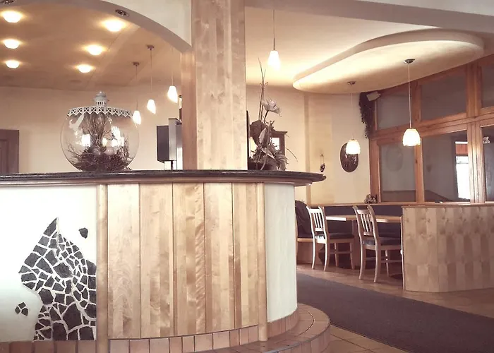 Värdshus Zirbenhof Innerkrems